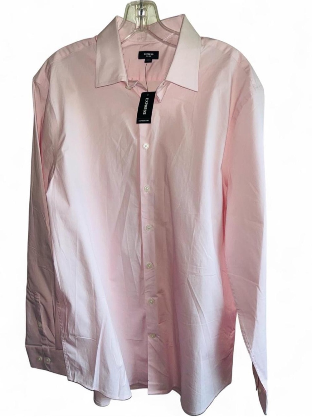 Express NWT Men’s Pale Rose Pink Dress Shirt with Spread Collar
